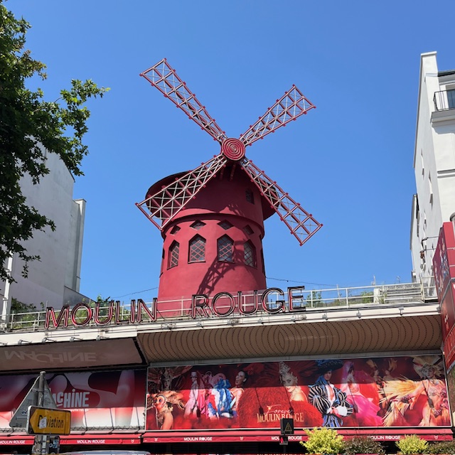 Le moulin rouge du cabaret