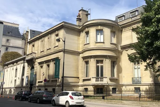 Façade du musée Marmottan Monet © Whatizis