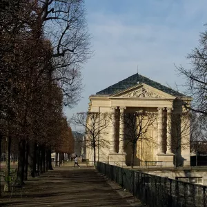 Vue de l'arrière du Musée de l'Orangerie © Whatizis