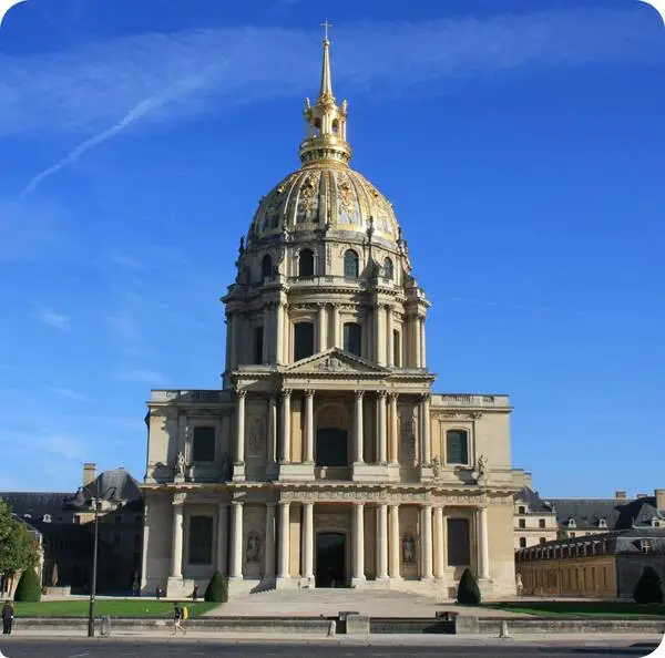 Dome of the Invalides background image